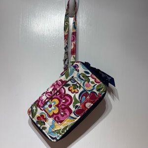 Vera Bradley wristlet well loved
